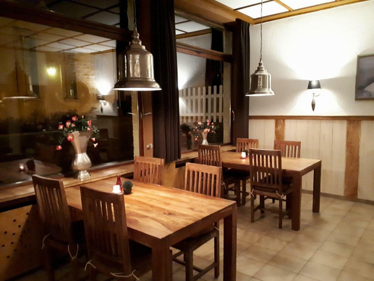 Herberg Die Alte Schleuse มานเดอร์ไชด์ ภายนอก รูปภาพ